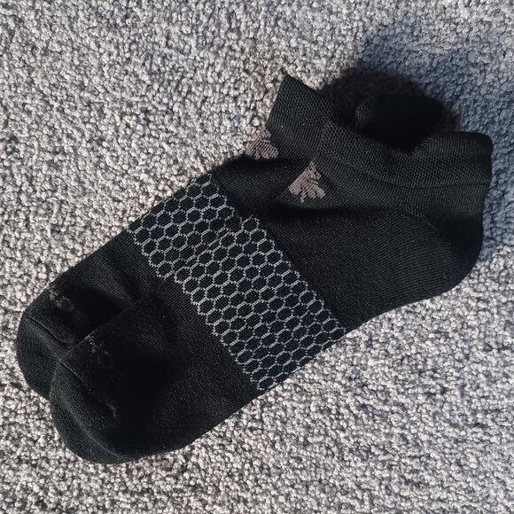 Black Bombas Ankle (Sock Tech) Socks XL (2 Pairs)  ***𝑺𝑶𝑳𝑫*** - Picture 3 of 4